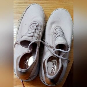 Michael Kors Canvas sneakers. Size 7
